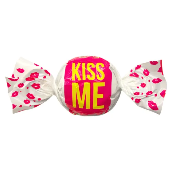 Kiss Me — mahsulot